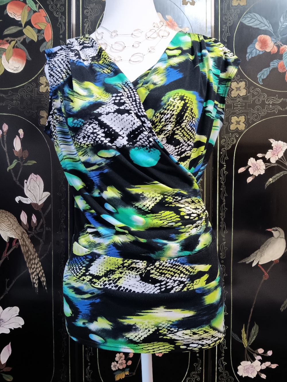 Frank Lyman Waist Sinching Sleeveless Top